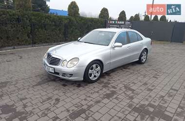 Седан Mercedes-Benz E-Class 2008 в Долині