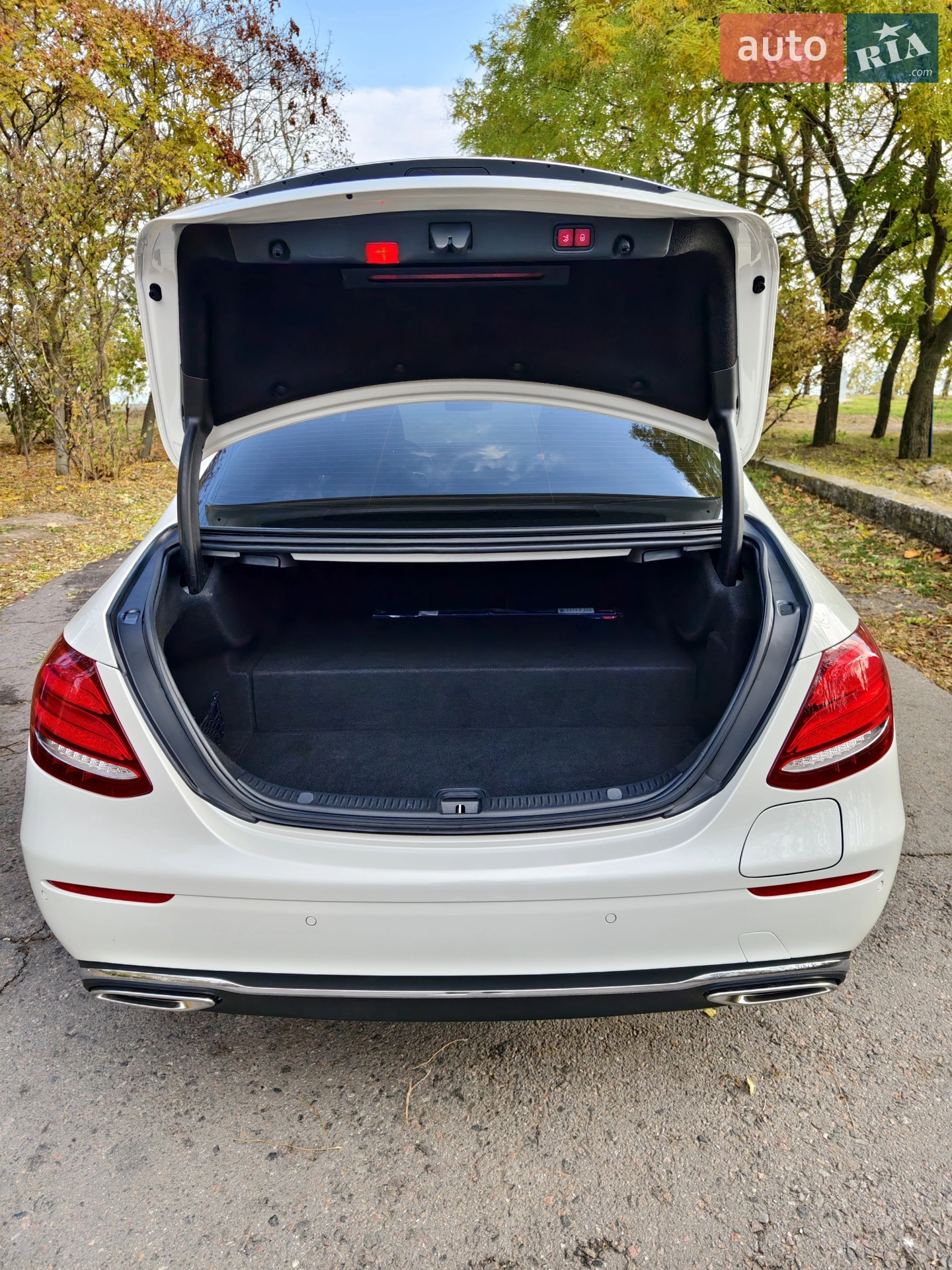 2018 Mercedes-Benz E-klasse - мініатюра 40
