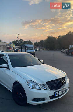 Седан Mercedes-Benz E-Class 2011 в Ніжині