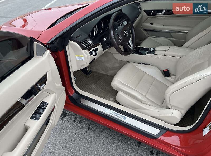 Купе Mercedes-Benz E-Class 2013 в Львове