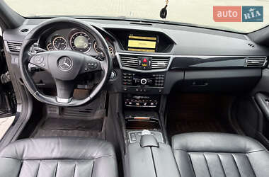 Седан Mercedes-Benz E-Class 2009 в Києві