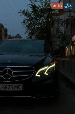 Седан Mercedes-Benz E-Class 2014 в Киеве