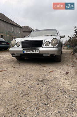 Седан Mercedes-Benz E-Class 1996 в 