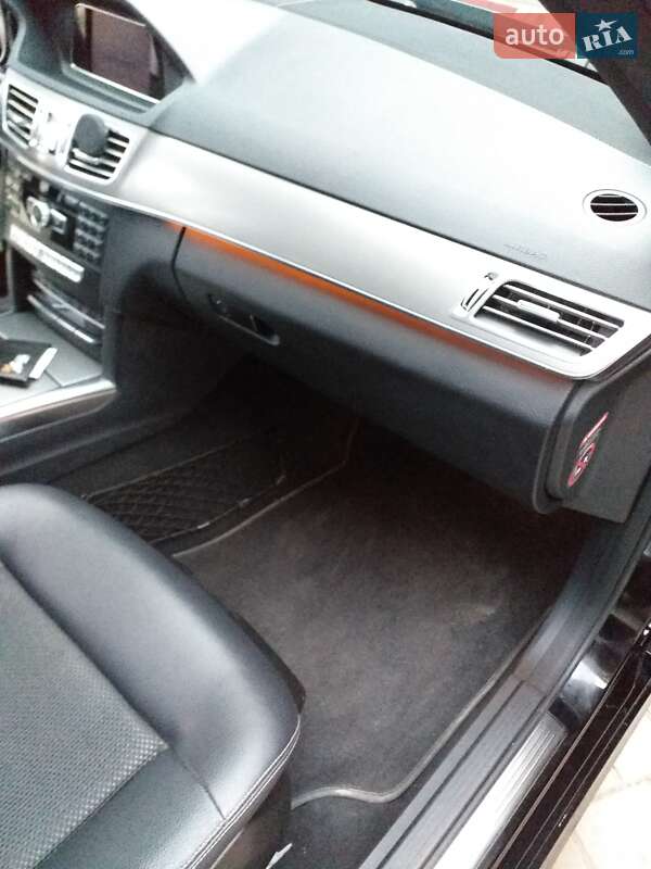 Седан Mercedes-Benz E-Class 2013 в Хмельницком