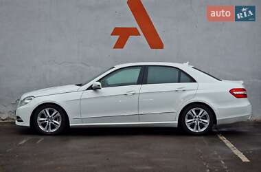 Седан Mercedes-Benz E-Class 2012 в 