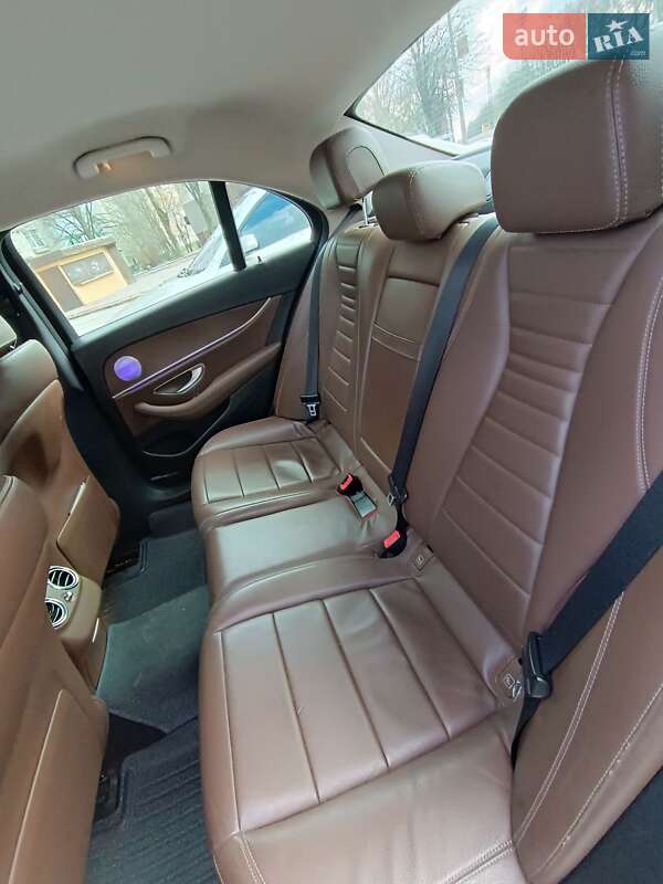 Седан Mercedes-Benz E-Class 2018 в Никополе