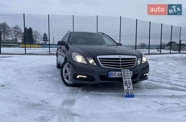 Универсал Mercedes-Benz E-Class 2010 в Бучаче