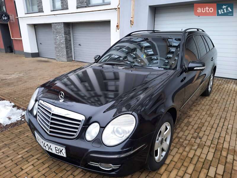 Универсал Mercedes-Benz E-Class 2009 в Киеве