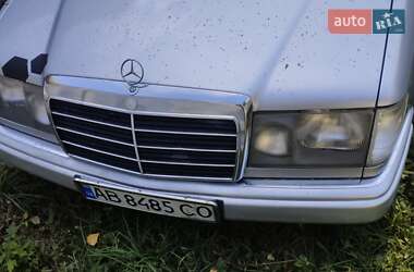 Седан Mercedes-Benz E-Class 1991 в 