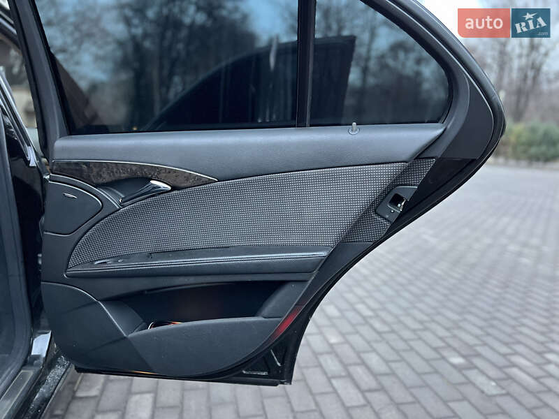 Седан Mercedes-Benz E-Class 2004 в Дніпрі фото 13 Седан Mercedes-Benz E-Class 2004 в Дніпрі