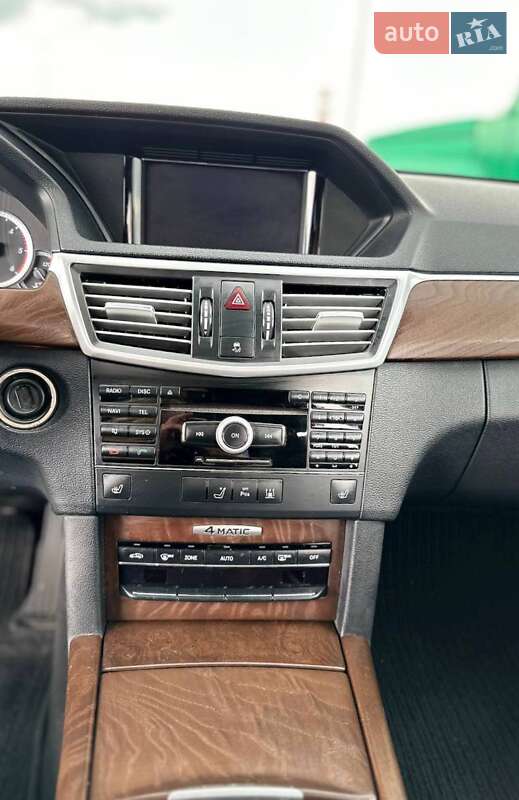 Універсал Mercedes-Benz E-Class 2010 в Самборі фото 3 Універсал Mercedes-Benz E-Class 2010 в Самборі