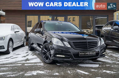 Седан Mercedes-Benz E-Class 2010 в Киеве