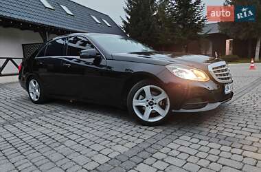 Седан Mercedes-Benz E-Class 2013 в Ровно