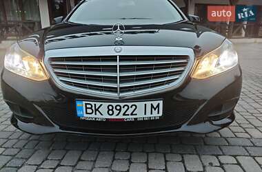 Седан Mercedes-Benz E-Class 2013 в Ровно