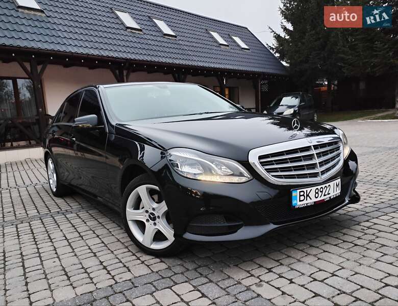 Седан Mercedes-Benz E-Class 2013 в Ровно