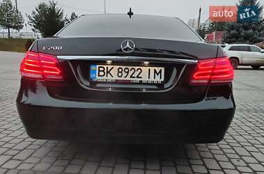 Седан Mercedes-Benz E-Class 2013 в Ровно