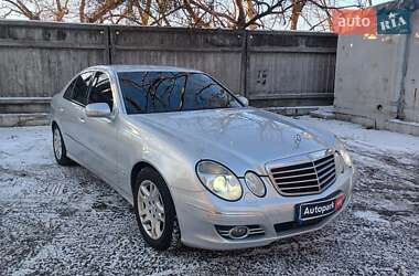 Седан Mercedes-Benz E-Class 2008 в Києві