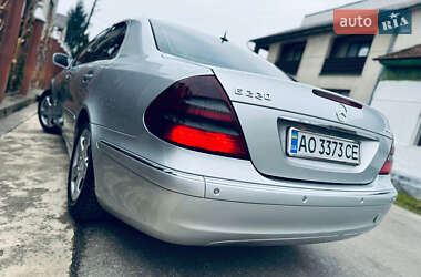 Седан Mercedes-Benz E-Class 2004 в Нижній Апші