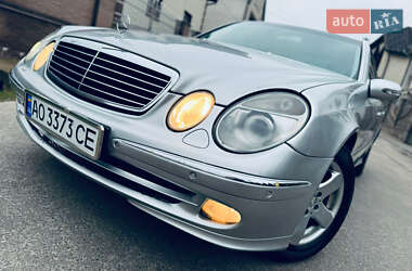 Седан Mercedes-Benz E-Class 2004 в Нижній Апші