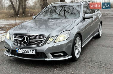 Универсал Mercedes-Benz E-Class 2011 в Киеве