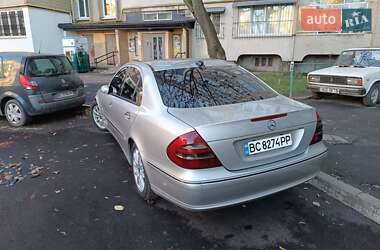 Седан Mercedes-Benz E-Class 2003 в Львове