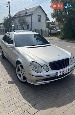 Седан Mercedes-Benz E-Class 2003 в Львові