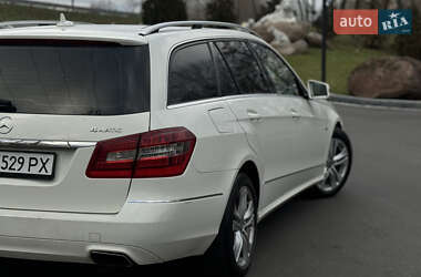 Універсал Mercedes-Benz E-Class 2011 в Києві