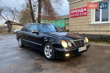 Седан Mercedes-Benz E-Class 2001 в Костополе