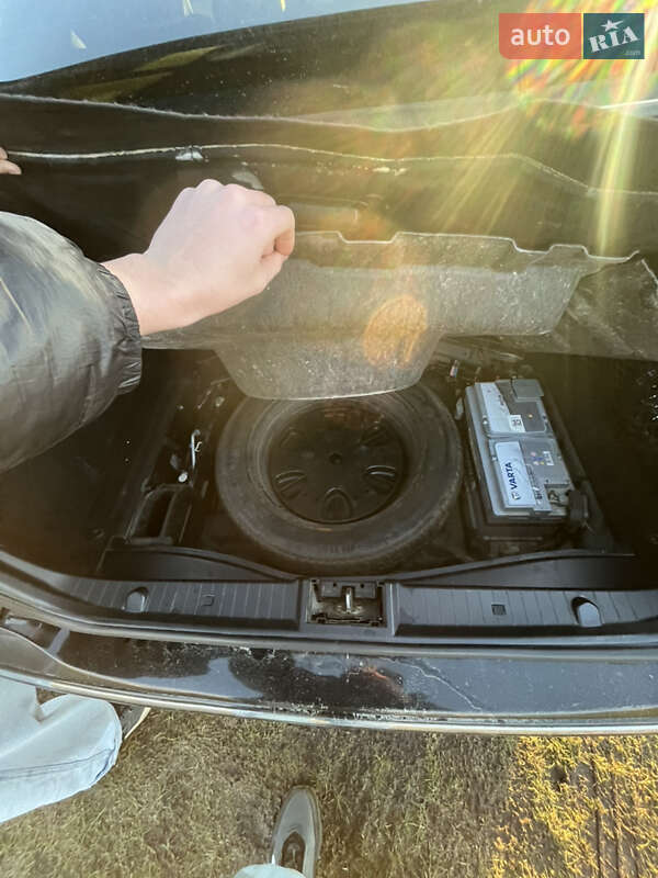 Седан Mercedes-Benz E-Class 2008 в Киеве фото 11 Седан Mercedes-Benz E-Class 2008 в Киеве