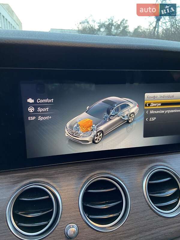 Седан Mercedes-Benz E-Class 2019 в Киеве