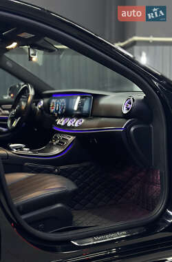 Седан Mercedes-Benz E-Class 2019 в 