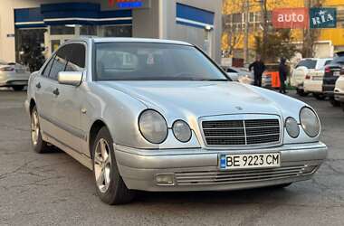 Седан Mercedes-Benz E-Class 1999 в Одесі