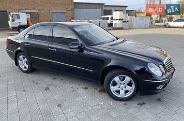 Седан Mercedes-Benz E-Class 2007 в Луцке