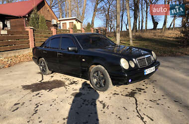 Седан Mercedes-Benz E-Class 1996 в Ивано-Франковске