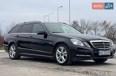 Універсал Mercedes-Benz E-Class 2011 в Ужгороді