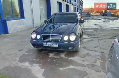 Седан Mercedes-Benz E-Class 2000 в Івано-Франківську