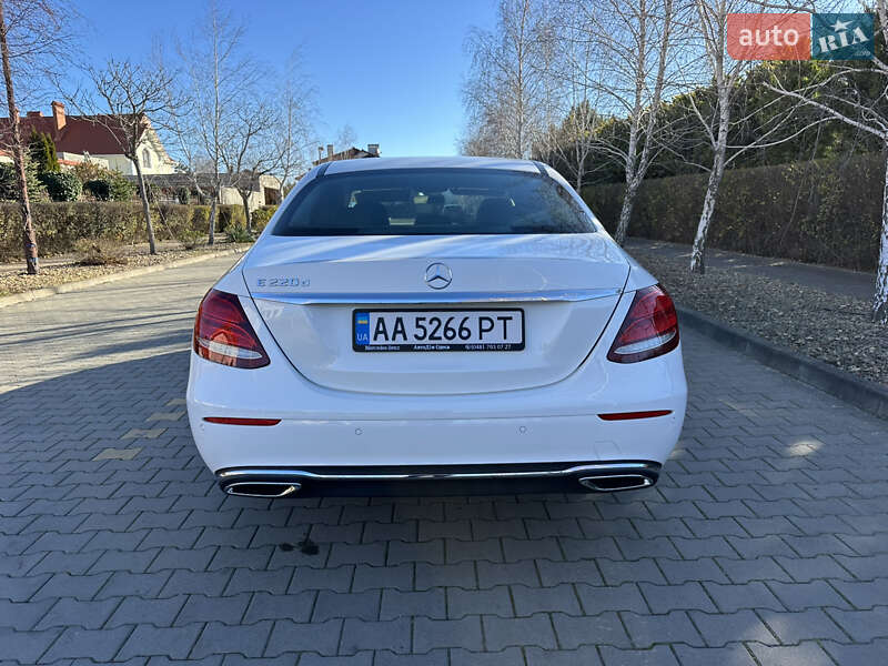 Седан Mercedes-Benz E-Class 2017 в Одесі