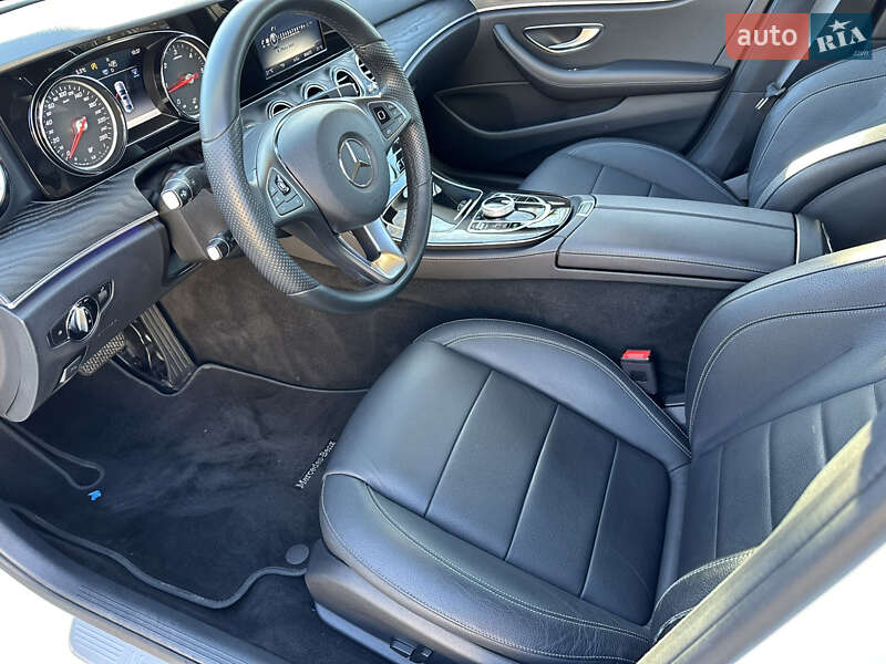 Седан Mercedes-Benz E-Class 2017 в Одесі