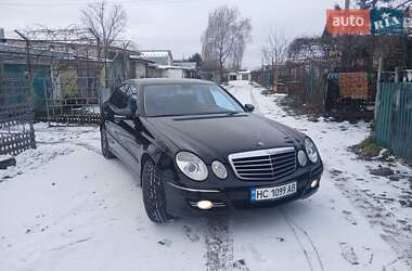 Седан Mercedes-Benz E-Class 2006 в Самборі