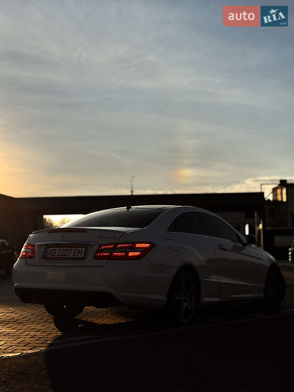 Купе Mercedes-Benz E-Class 2011 в Виннице фото 7 Купе Mercedes-Benz E-Class 2011 в Виннице