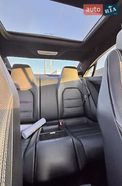 Купе Mercedes-Benz E-Class 2011 в 