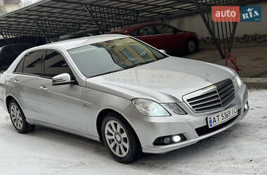 Седан Mercedes-Benz E-Class 2010 в Коломиї