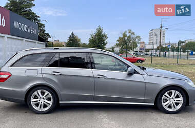 Універсал Mercedes-Benz E-Class 2011 в Києві