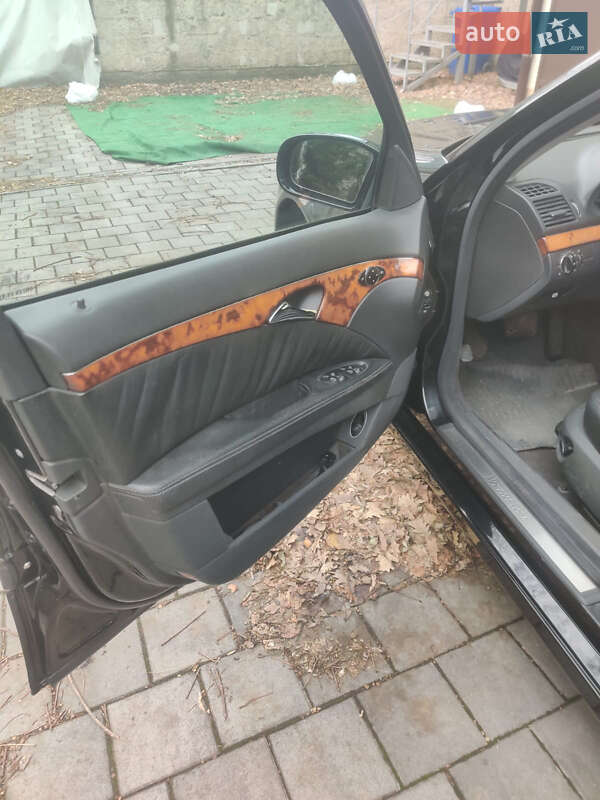 Седан Mercedes-Benz E-Class 2002 в Одессе