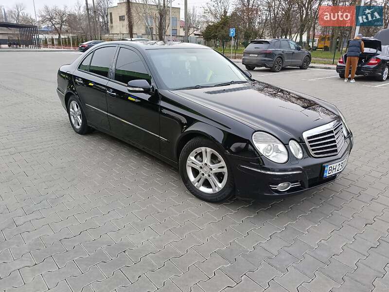 Седан Mercedes-Benz E-Class 2007 в Одессе