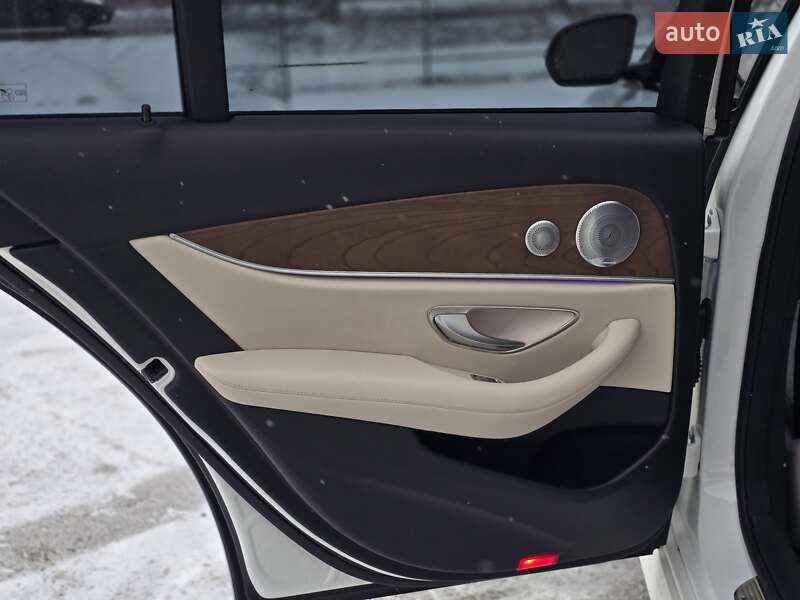 Седан Mercedes-Benz E-Class 2018 в Коломиї