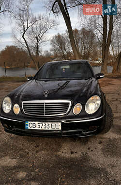 Седан Mercedes-Benz E-Class 2005 в Прилуках