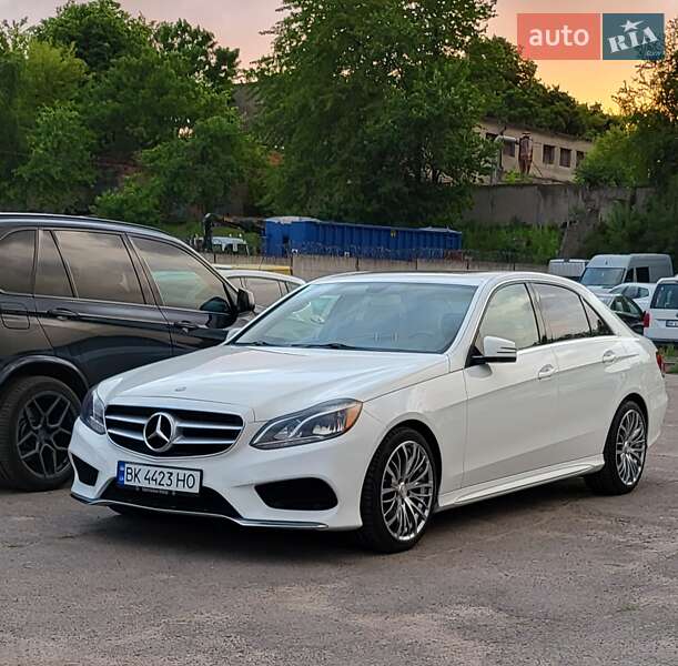 Седан Mercedes-Benz E-Class 2015 в Рівному