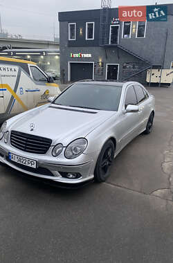 Седан Mercedes-Benz E-Class 2002 в Броварах