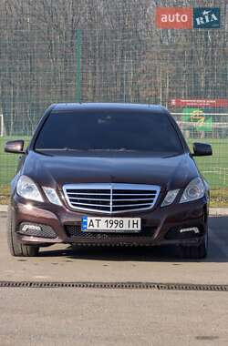 Седан Mercedes-Benz E-Class 2009 в Ивано-Франковске